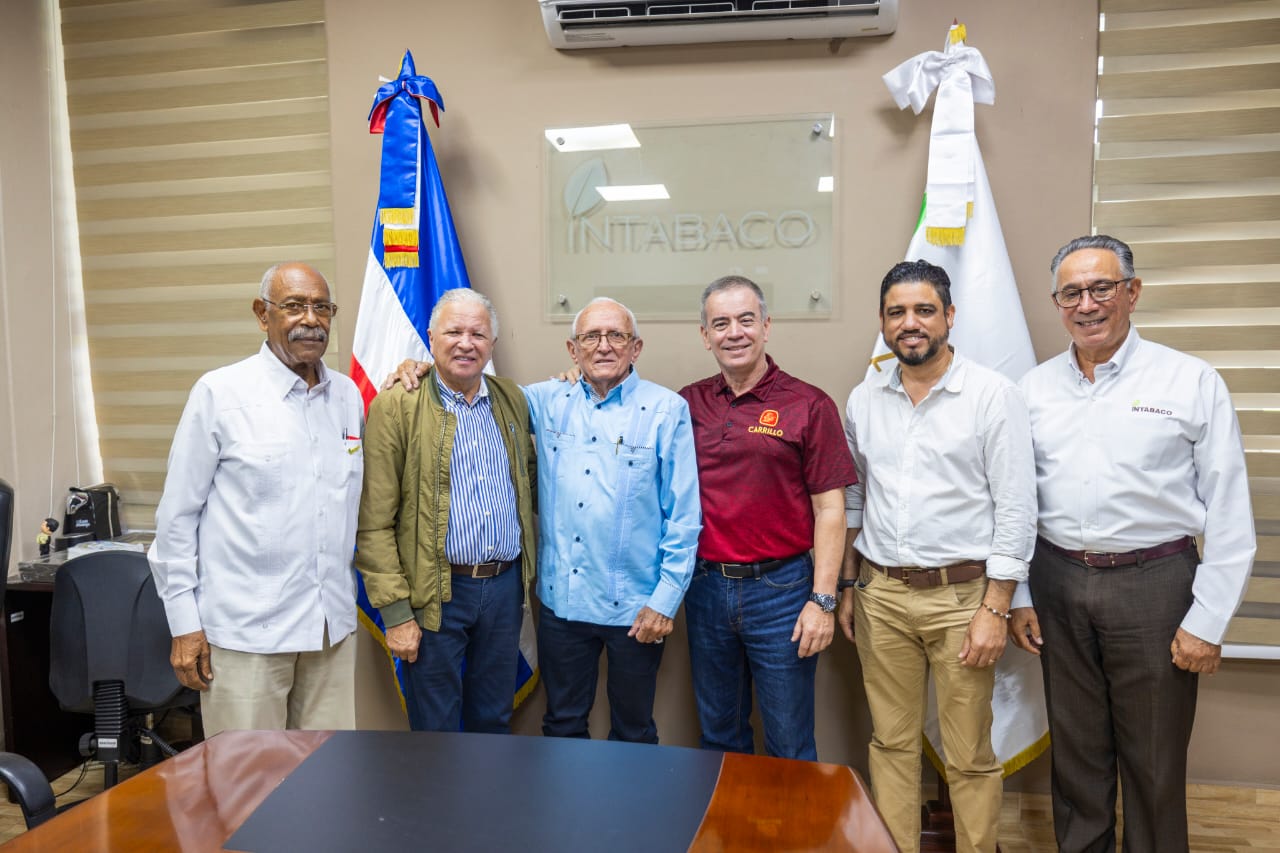 INTABACO recibe a destacada personalidad del ámbito mundial del tabaco